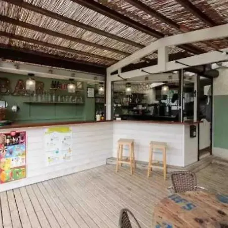 3 Etoiles - Piscine - Eecc0e